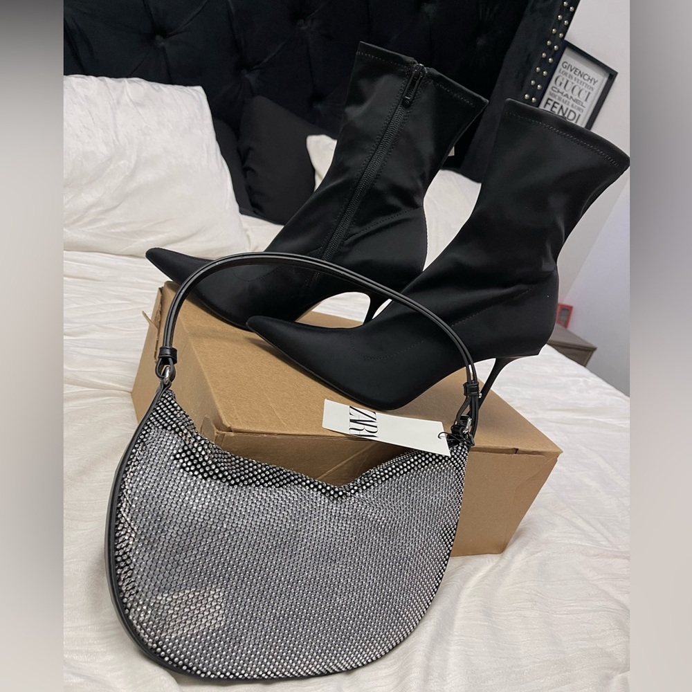 Zara Set - Picture 2 of 7